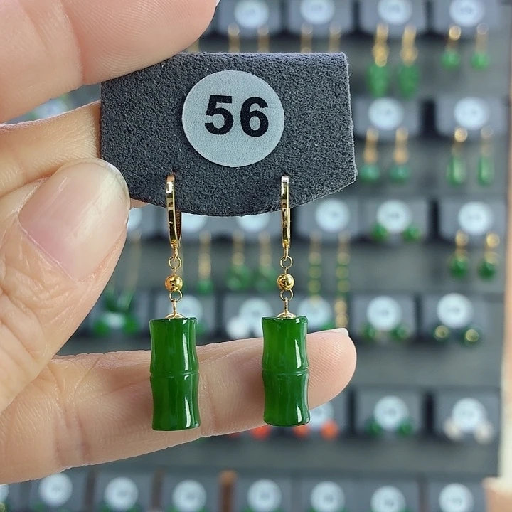 和田玉18K金镶嵌耳饰