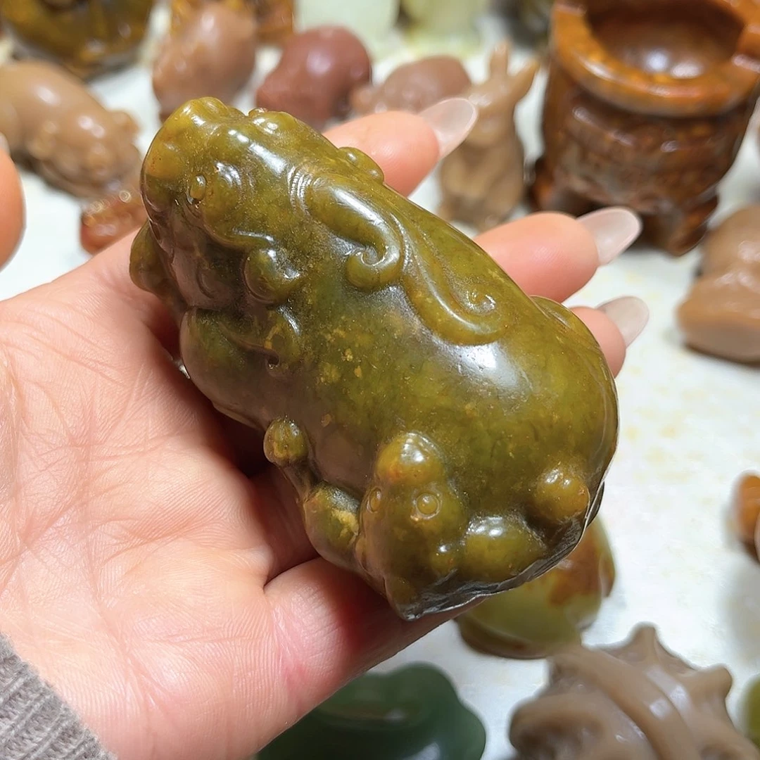 白玉菩提吊坠白玉菩提吊坠