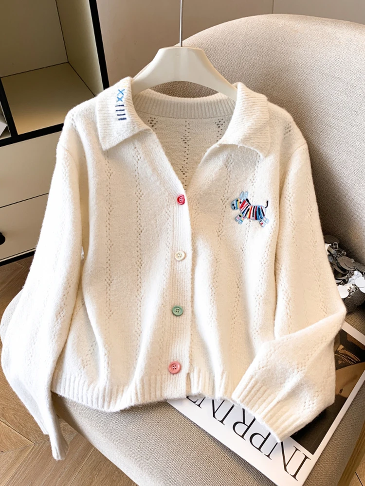 设计感彩色纽扣刺绣针织开衫女秋冬新款慵懒宽松上衣