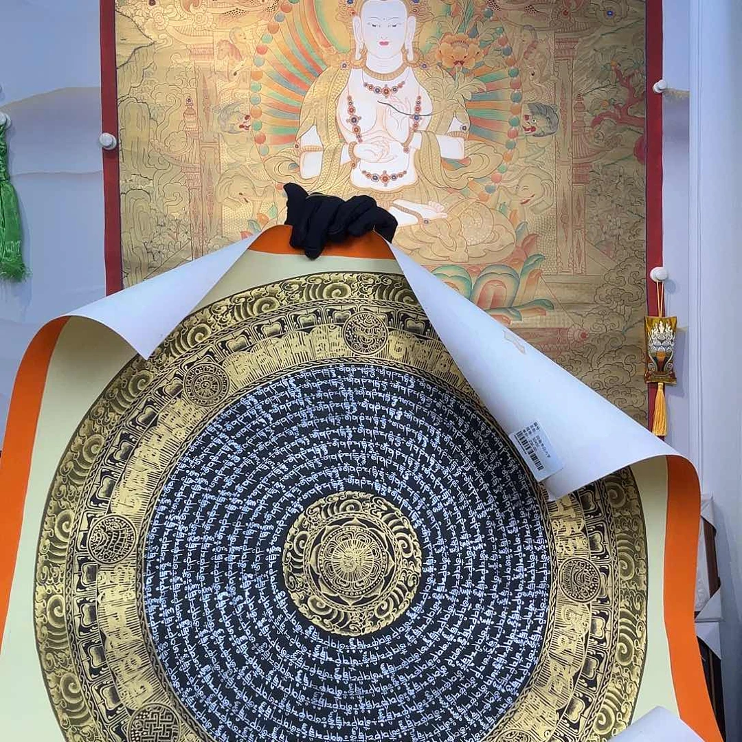 卷轴画纯手绘唐卡六字真言50厘米左右