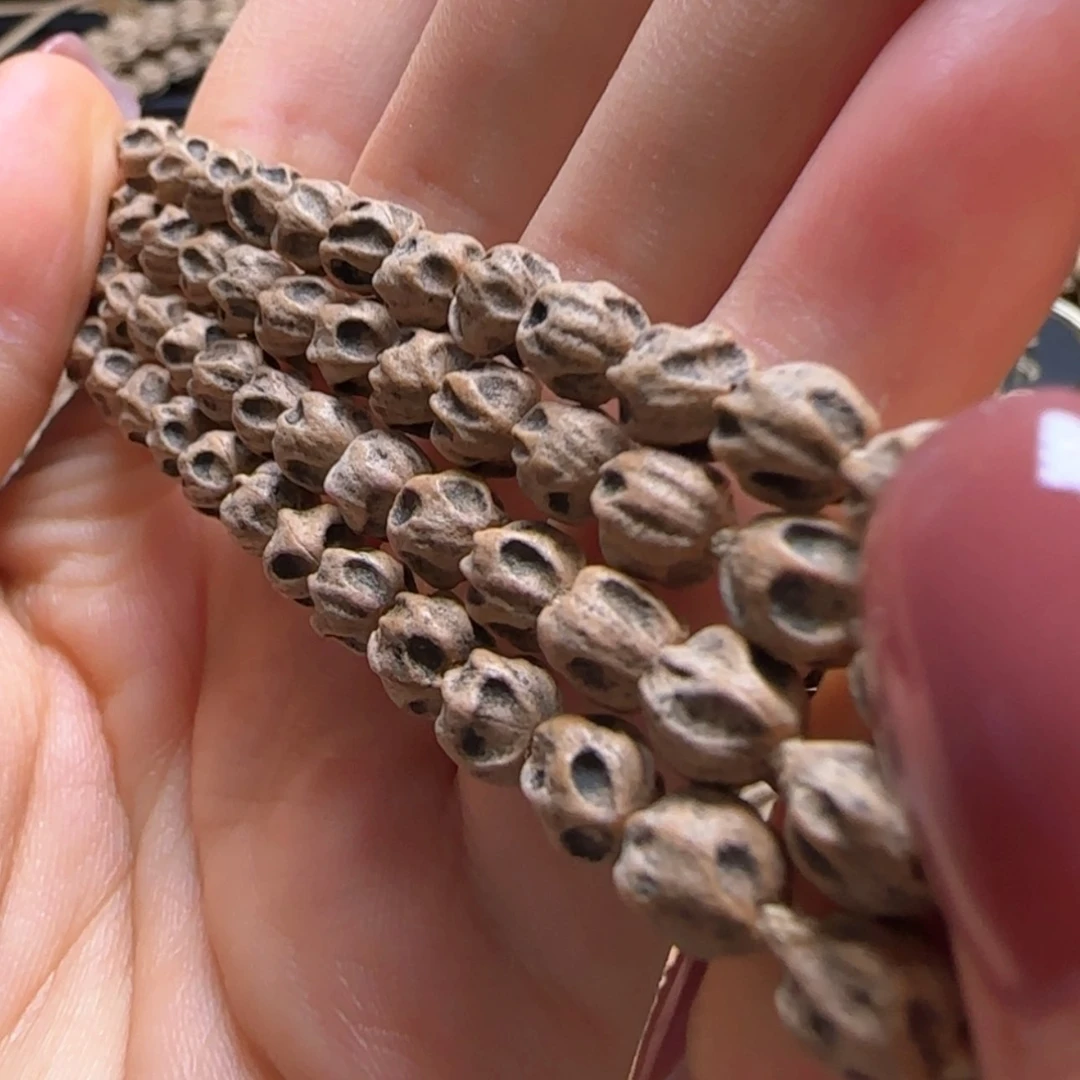 【闪购商品】吊坠柏香籽/百香籽想***…