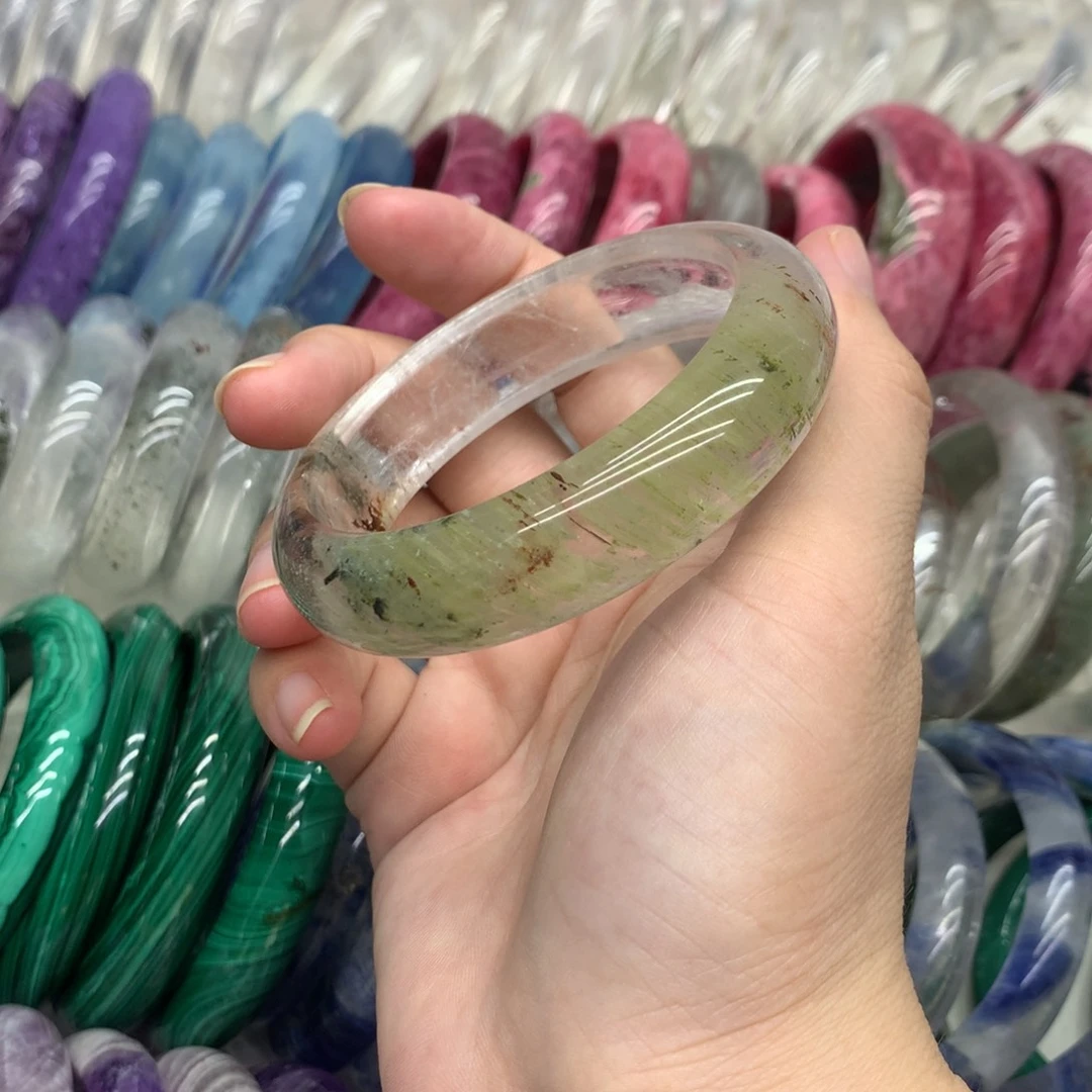 用***花水晶手镯未镶嵌绿幽灵