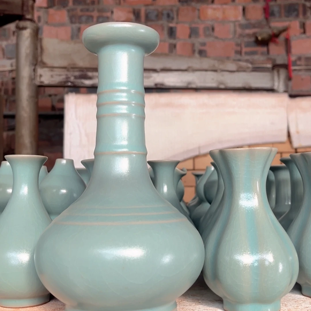 瓷仿古釉花瓶原矿