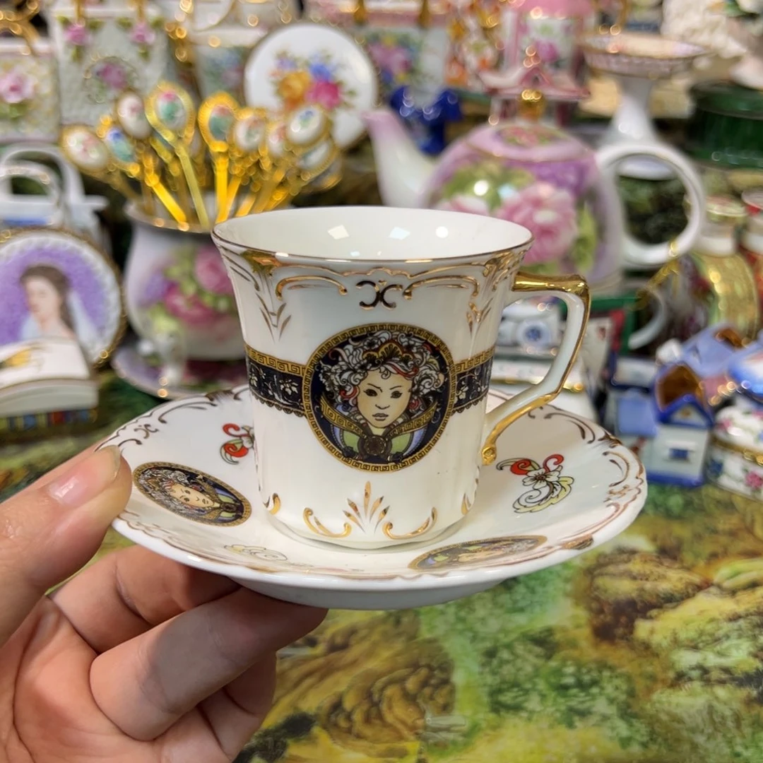 摆件鹿与海陶瓷家居用品有限公司