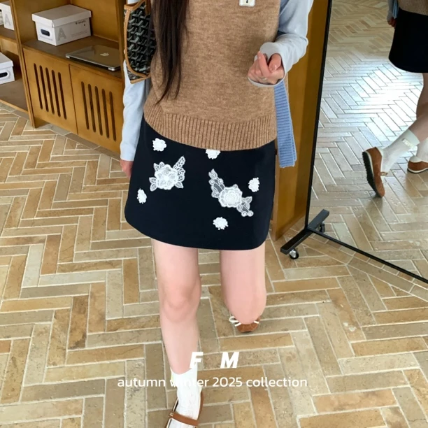 【赵小小&秋日序曲】7081 秋季高端精致黑色高腰短裙一步包臀半身裙