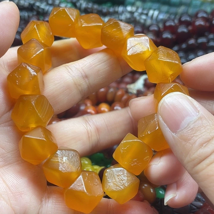 玛瑙/玉髓未镶嵌颈饰
