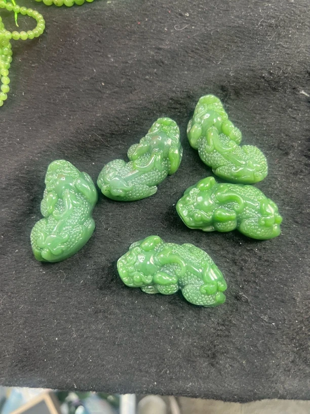 和田玉碧玉貔貅多样性发一个