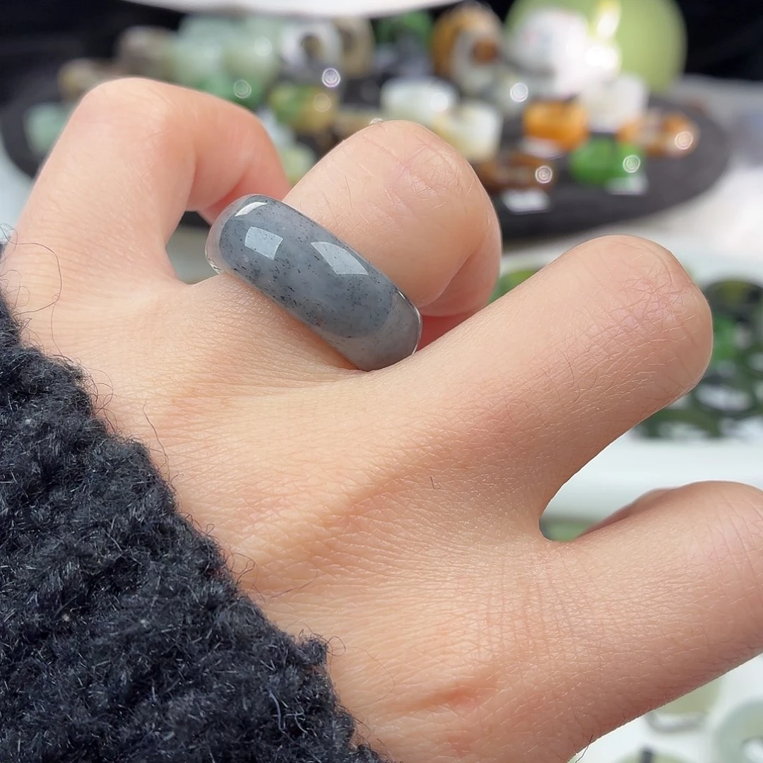 和田玉未镶嵌戒指S1芝麻糊轮胎16.7