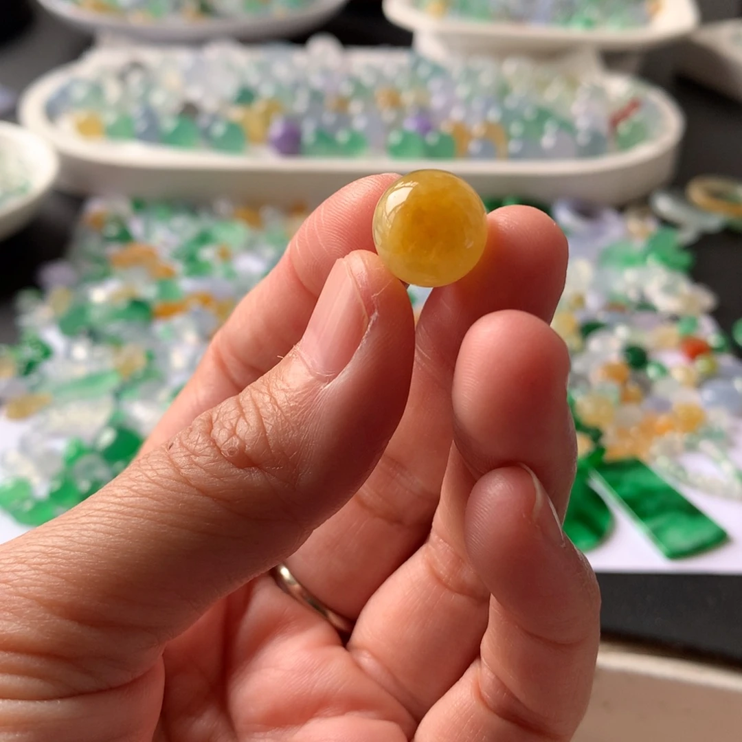 定制翡翠未镶嵌天然翡翠，假一赔三
