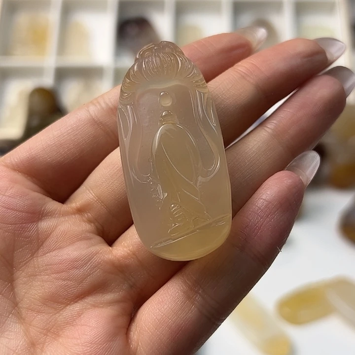 玛瑙/玉髓颈饰合金