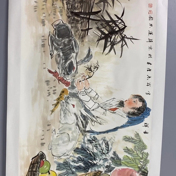 手绘作品等多种形式进行