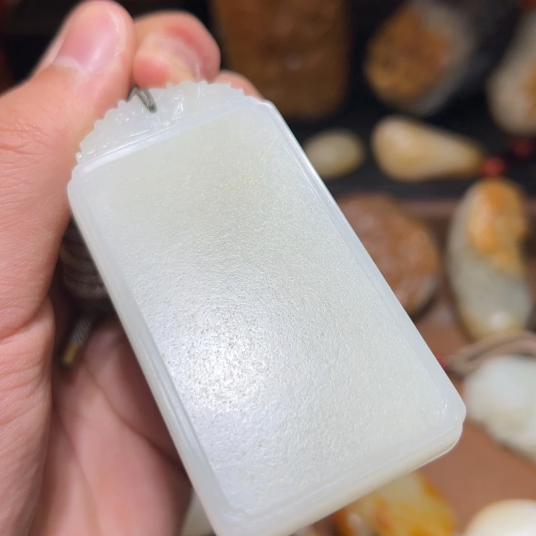 和田玉新疆未镶嵌坏****帝