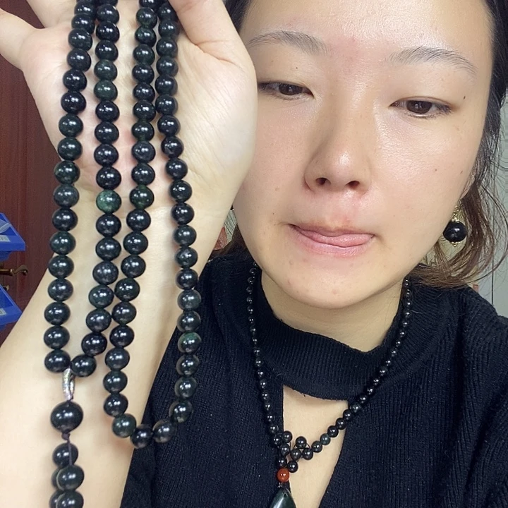蛇纹石玉未镶嵌卡8多圈