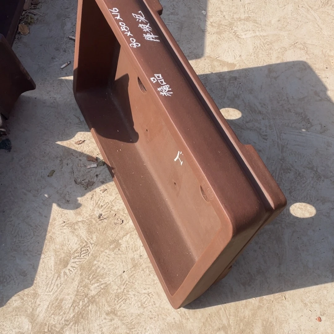 特价处理紫砂一只