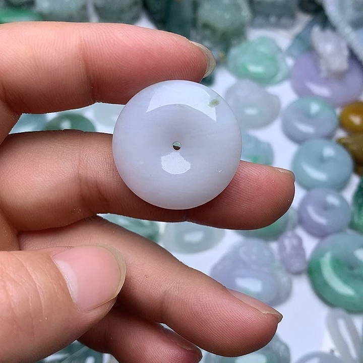 翡翠未镶嵌颈饰天然翡翠