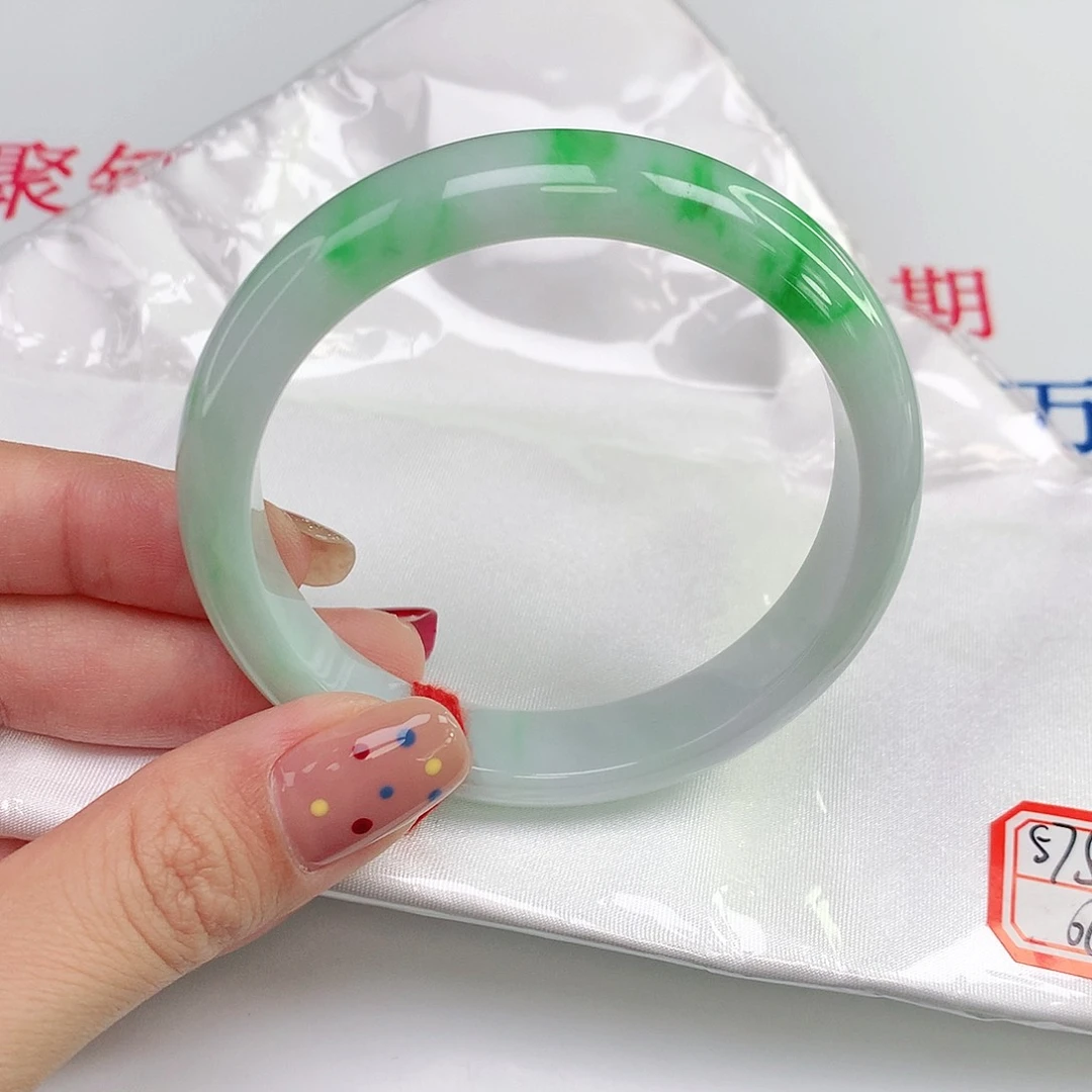 未镶嵌手镯翡翠015