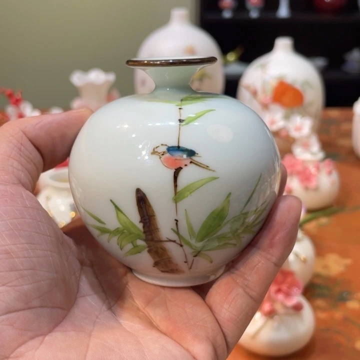 手工精致花瓶摆件