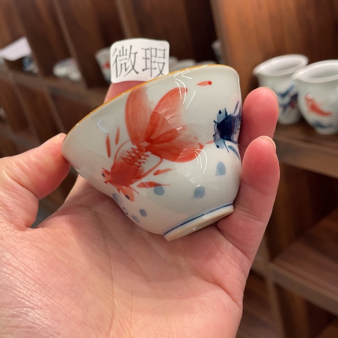 釉下手绘茶具微瑕