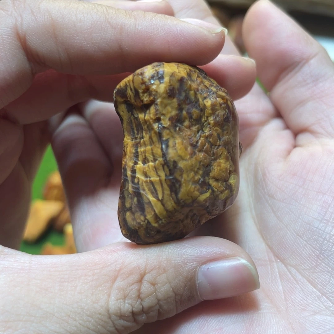 定制琥珀天然原矿