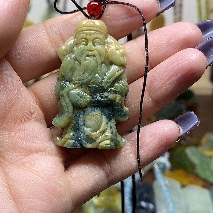 蛇纹石玉吊坠未镶嵌