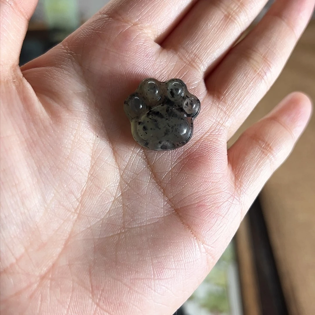 蛇纹石玉颈饰合金齐*?