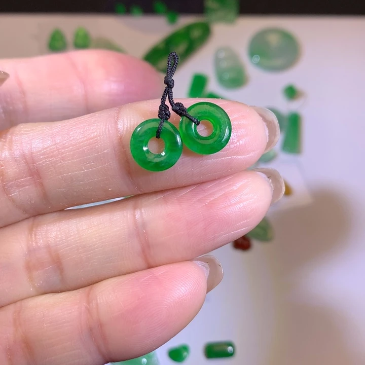 翡翠裸石辣阳甜甜圈