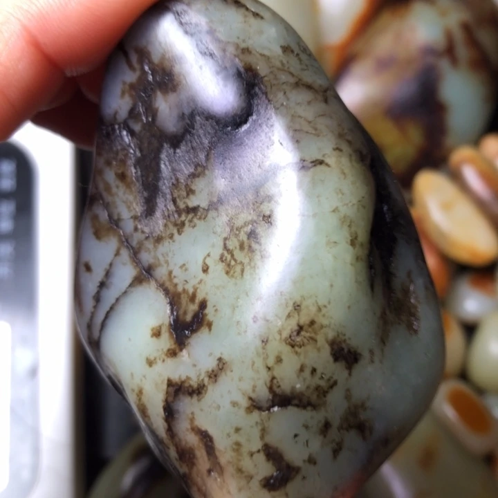 和田玉未镶嵌珠宝奇石