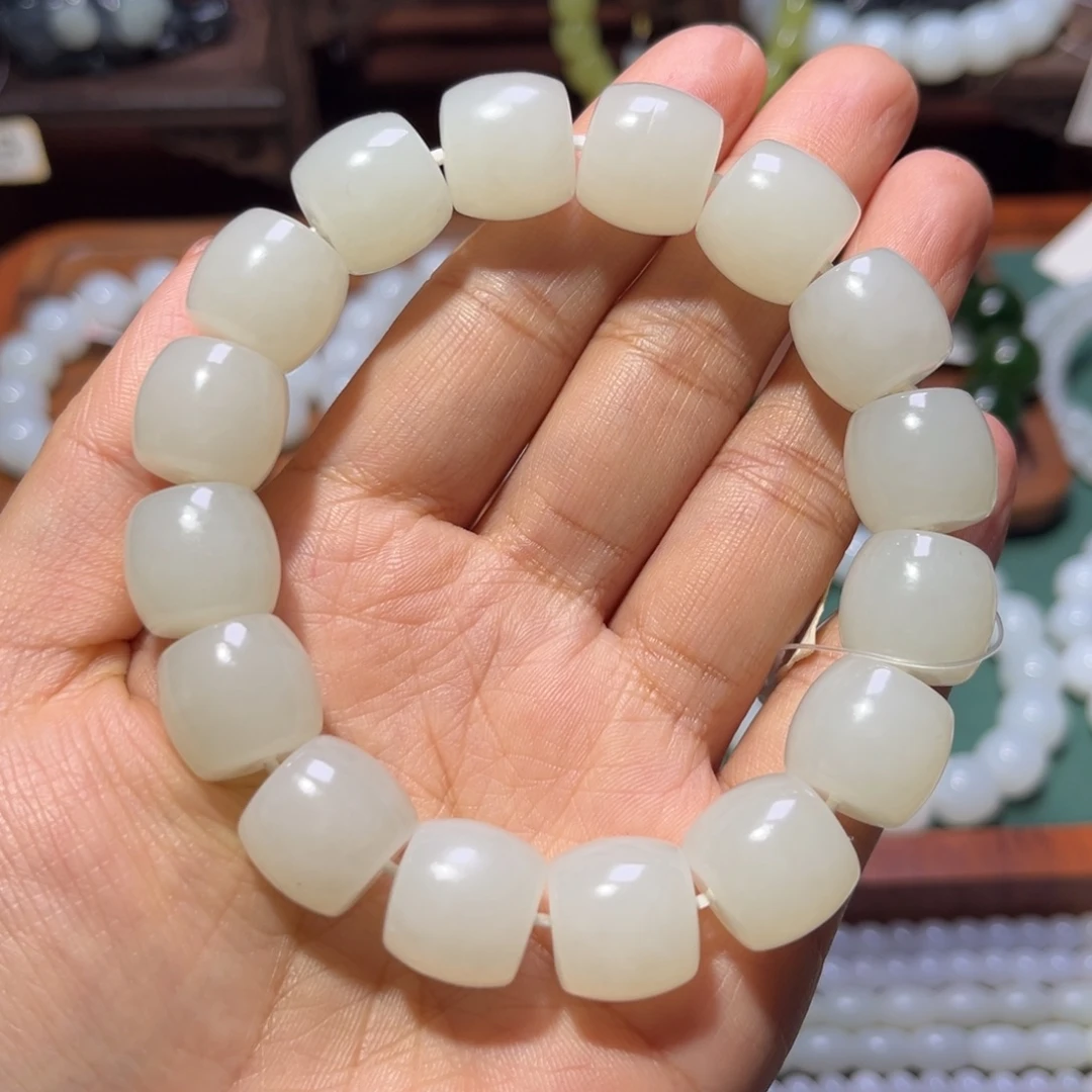 和田玉未镶嵌手链