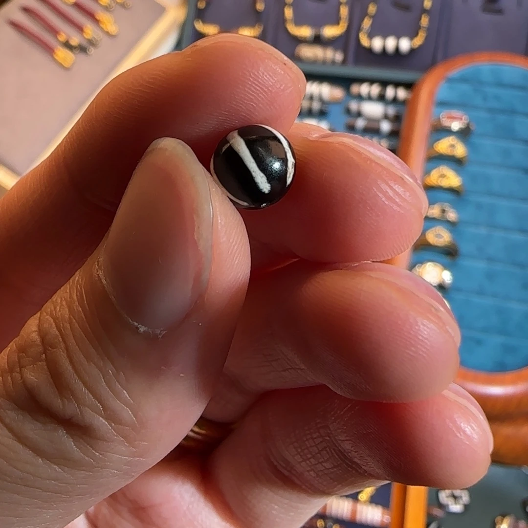 黄****玛瑙/玉髓未镶嵌瓜