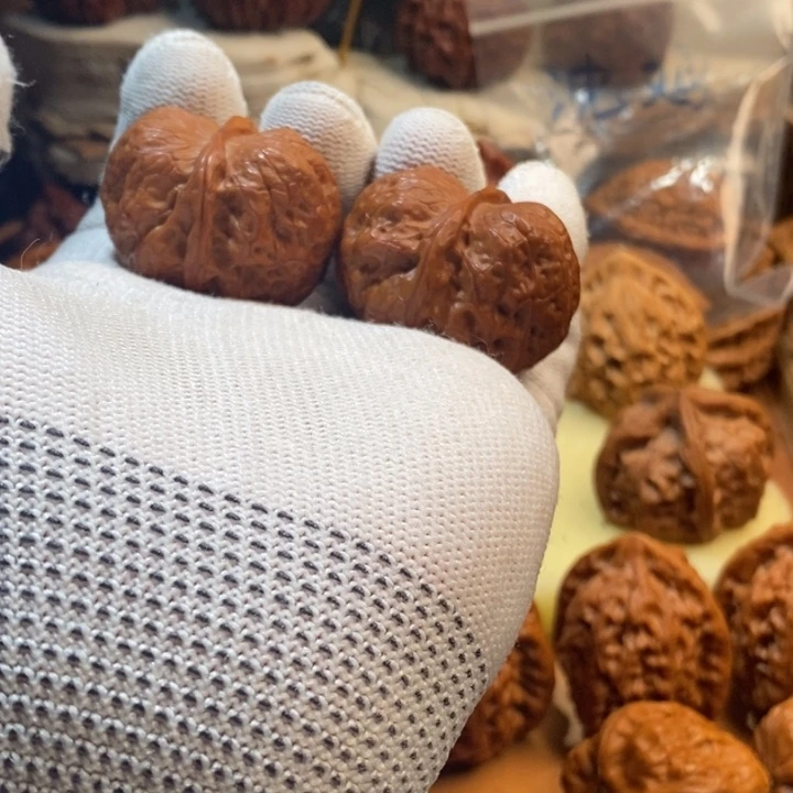 玲***J核桃野生文玩核桃37