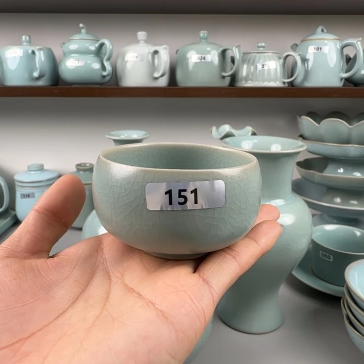 瓷片汝瓷罗汉杯圈足烧仿古釉孤品特价不退不换151