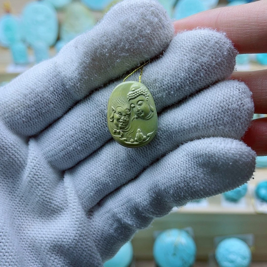 绿松石未镶嵌珠宝奇石