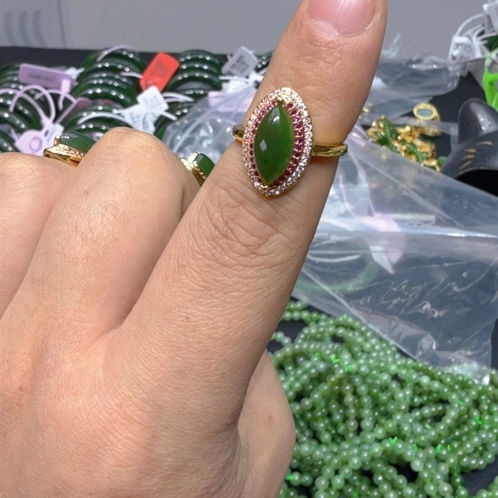 和田玉（碧玉）戒指合金