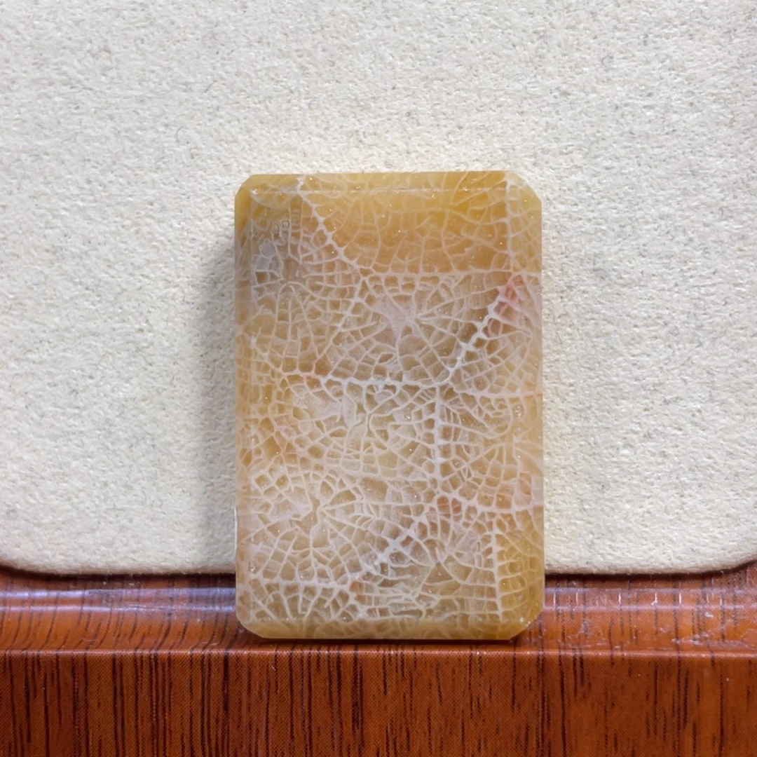 硅化玉未镶嵌颈饰k54