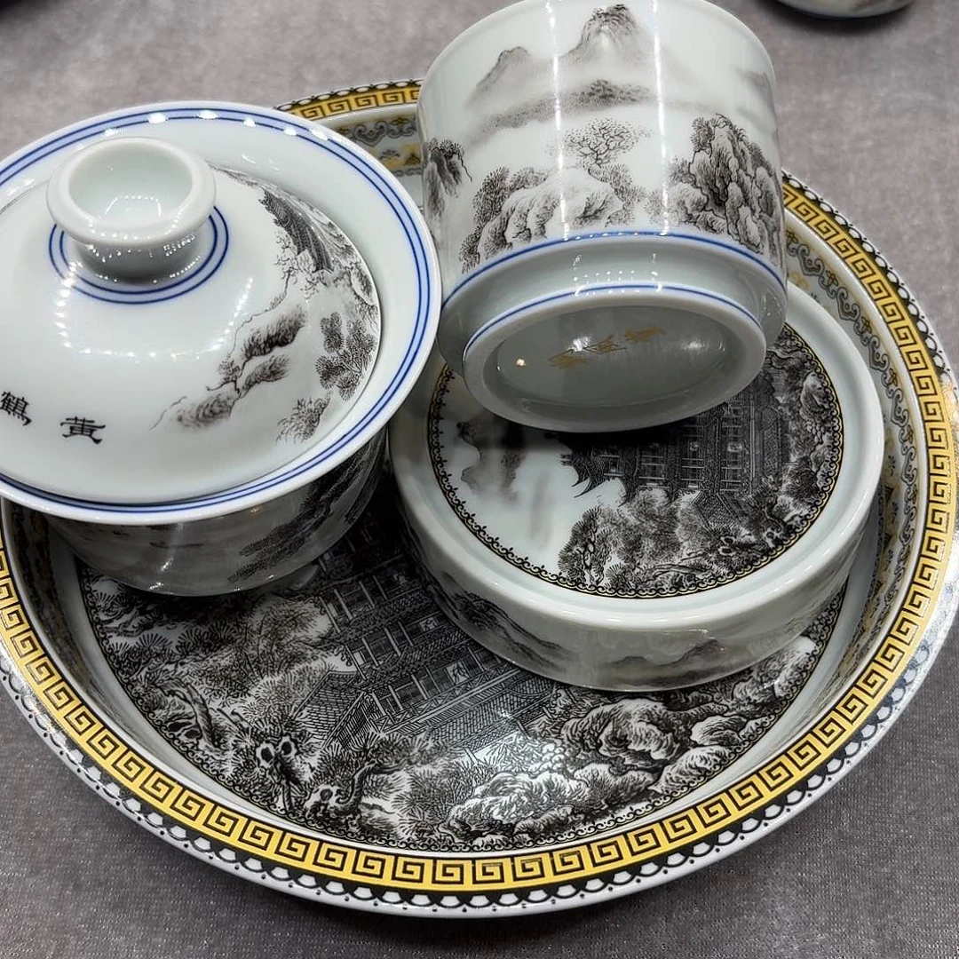 景德镇市和上海浦东新