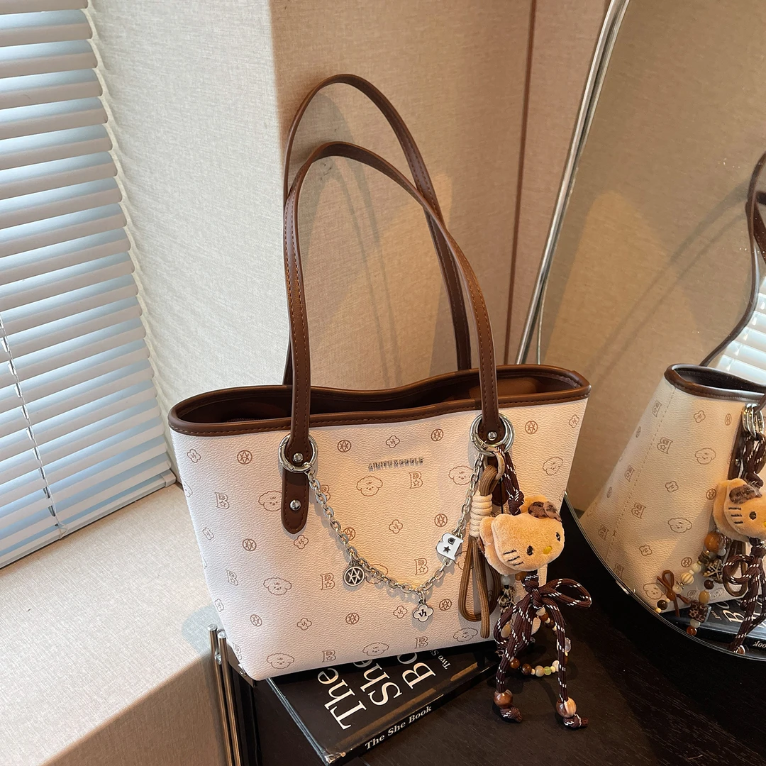 艾米兔女包2025新款大容量小众设计休闲洋气流行百搭单肩托特包