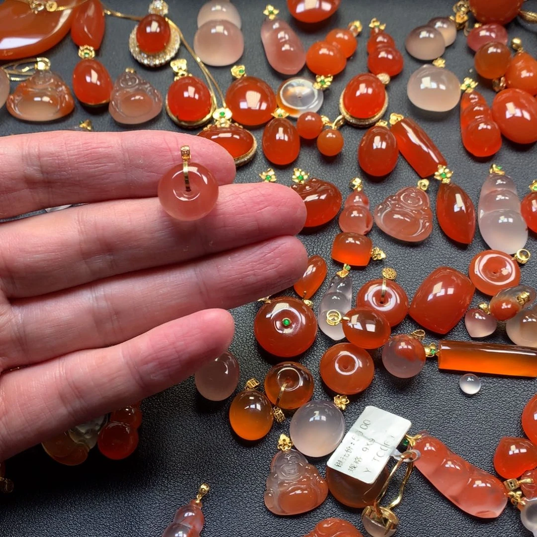 南红玛瑙未镶嵌项链