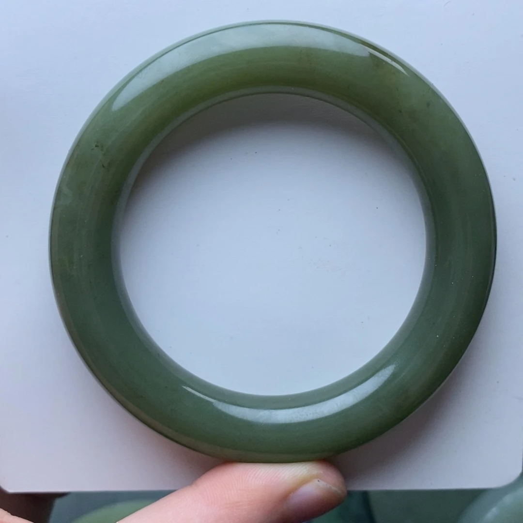 【闪购商品】和田玉手镯未镶嵌成品