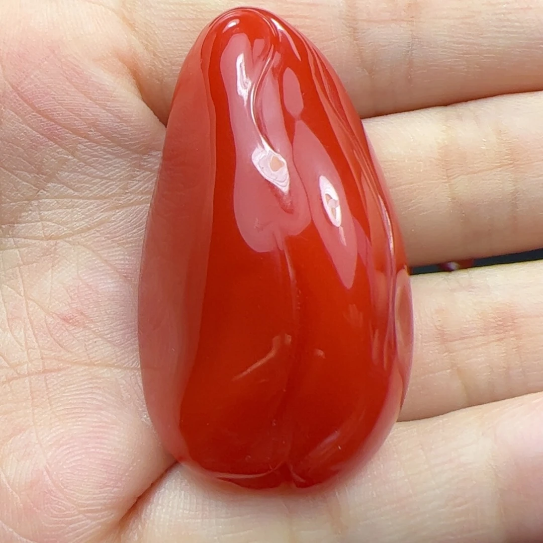 未镶嵌随型吊坠南红玛瑙