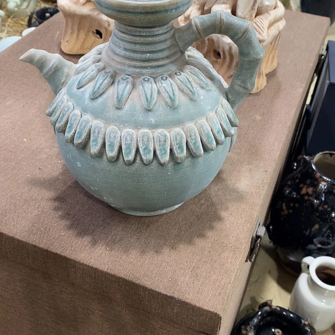 瓷片越窑的一个大执壶