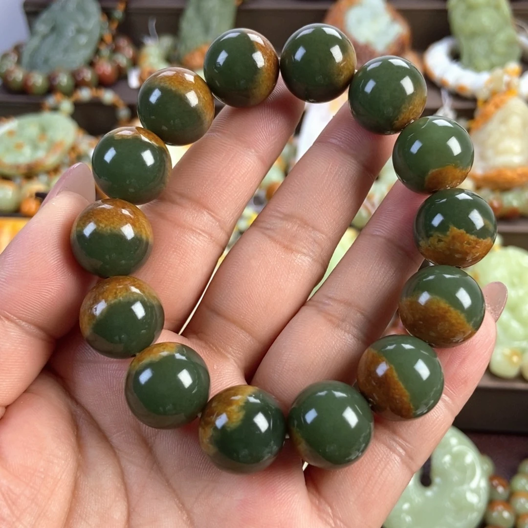 透闪石质玉未镶嵌手串