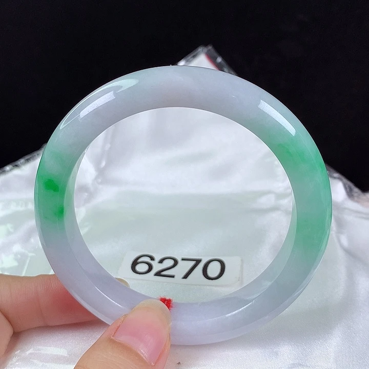 翡翠未镶嵌手镯58圈