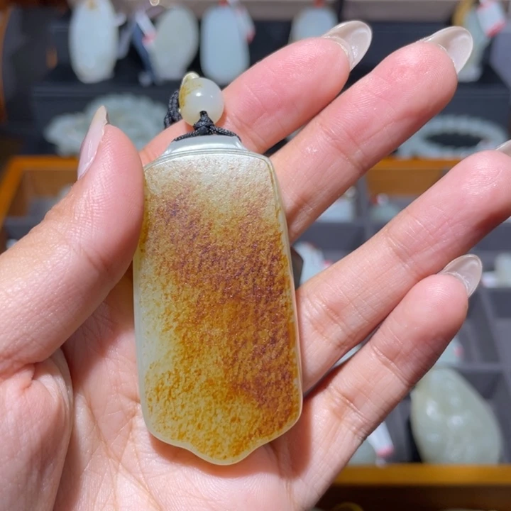 正***和田玉未镶嵌手链