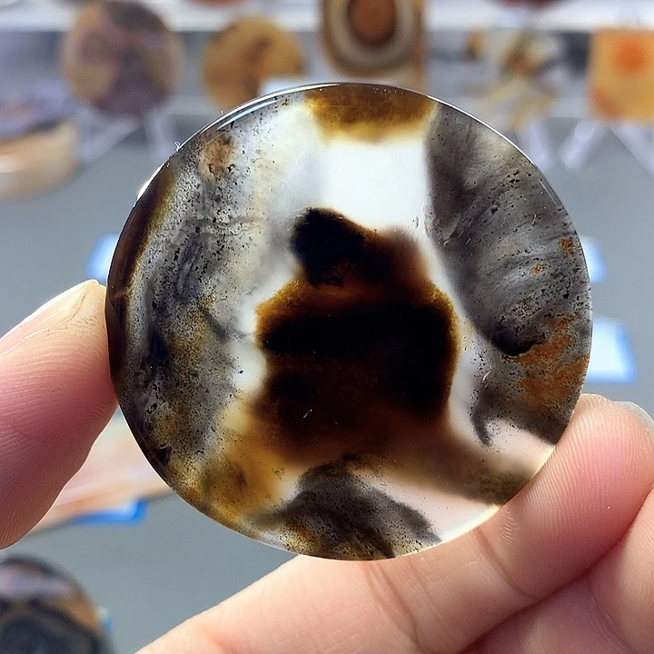 未镶嵌颈饰玛瑙/玉髓