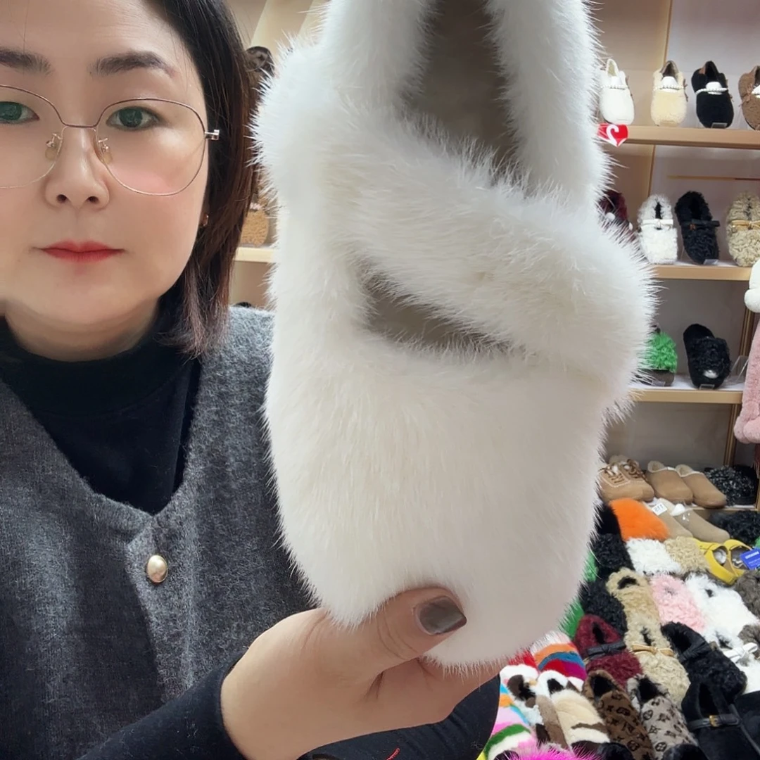 套趾款白色福利貂毛全鞋36码