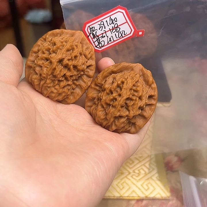 文玩核桃吊坠马蹄