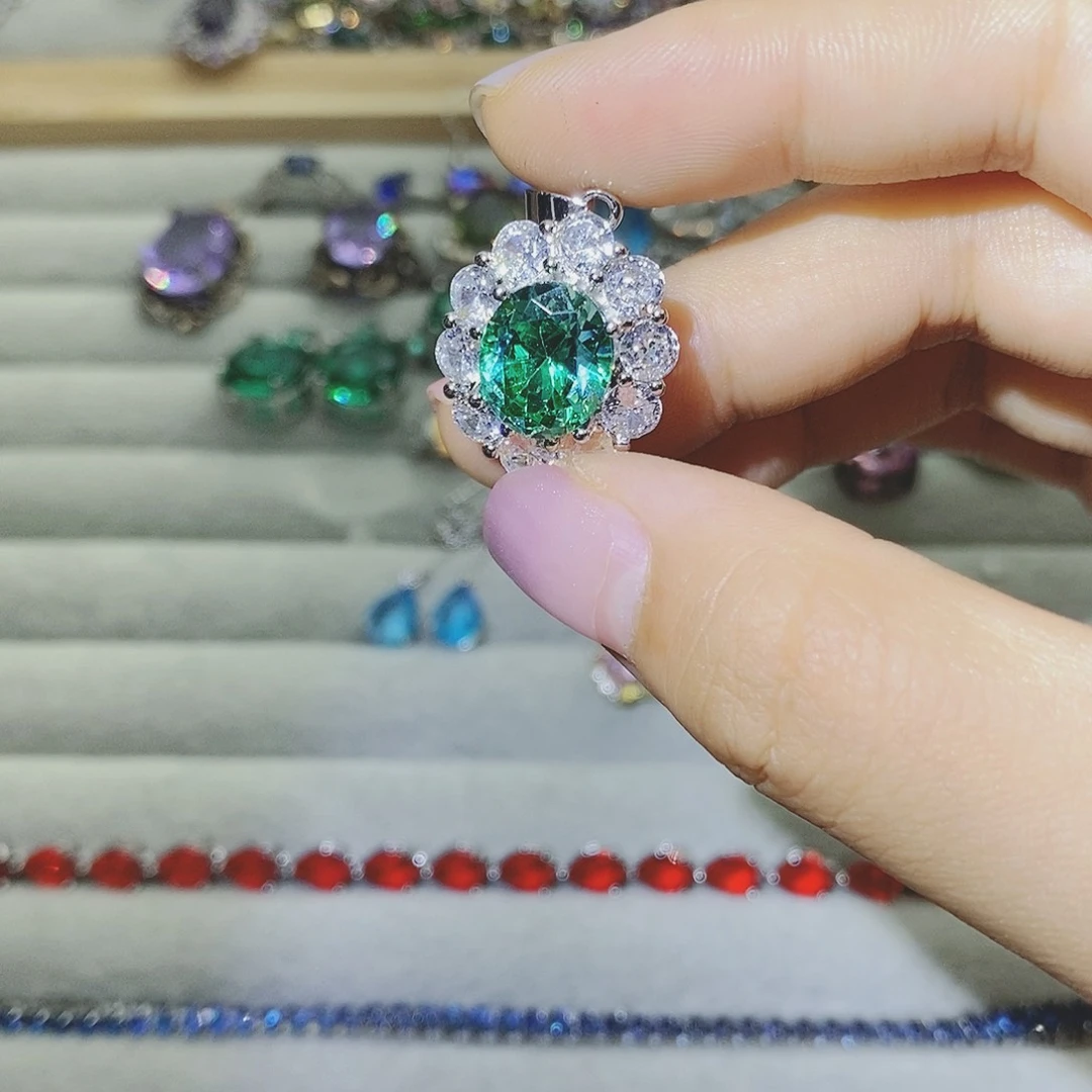 【闪购商品】银S925镶嵌耳饰托帕石