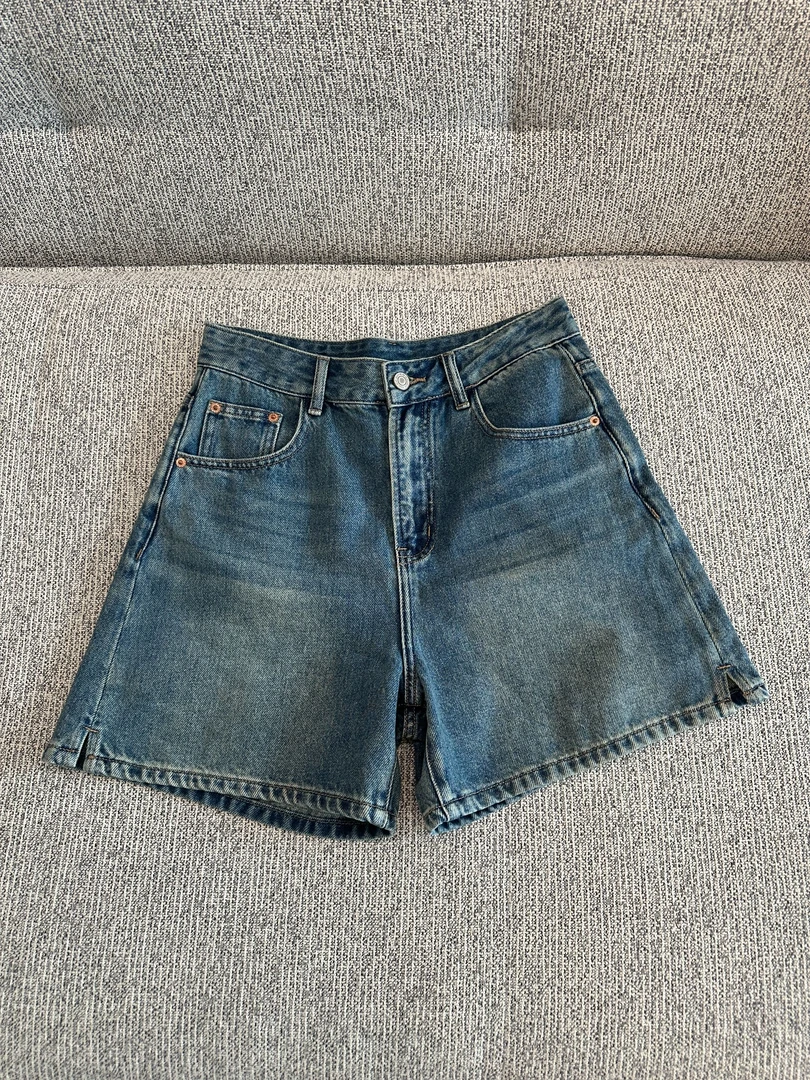 FZ 经典百搭好裤型 软牛仔短裤