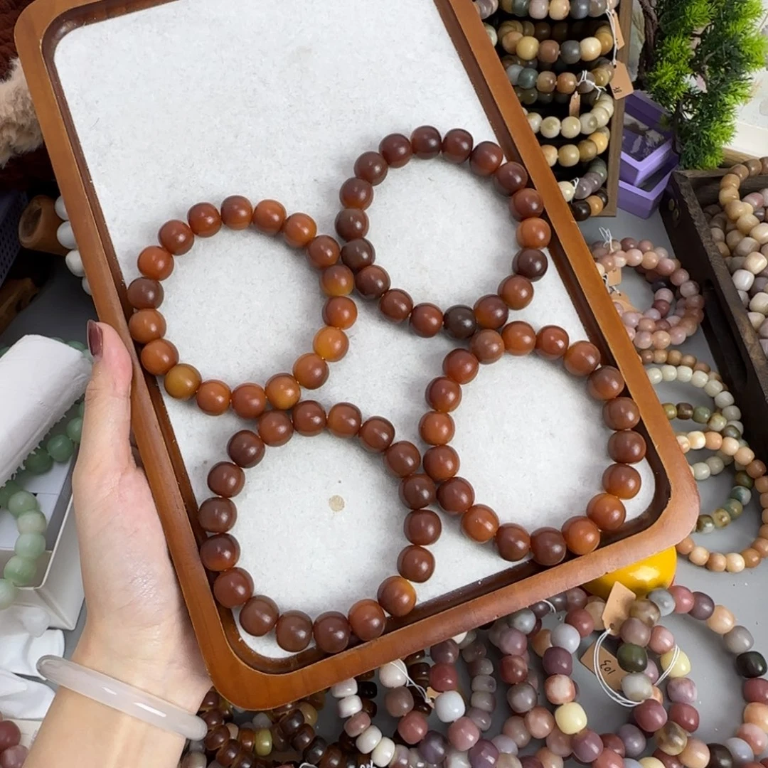 吊坠白玉菩提干磨 冰红茶