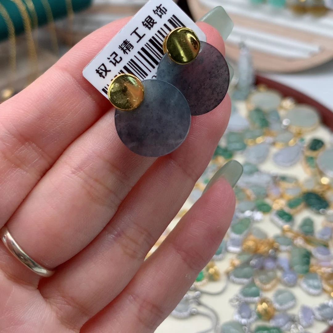 颈饰银S925镶嵌翡翠耳钉